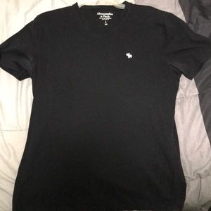 Abercrombie & Fitch black  V-neck tee